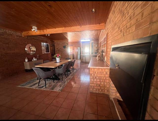 FARM FOR SALE IN PRETORIA WEST